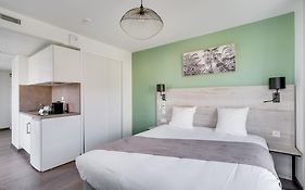 All Suites Appart Hotel - Palaiseau - Massy Tgv
